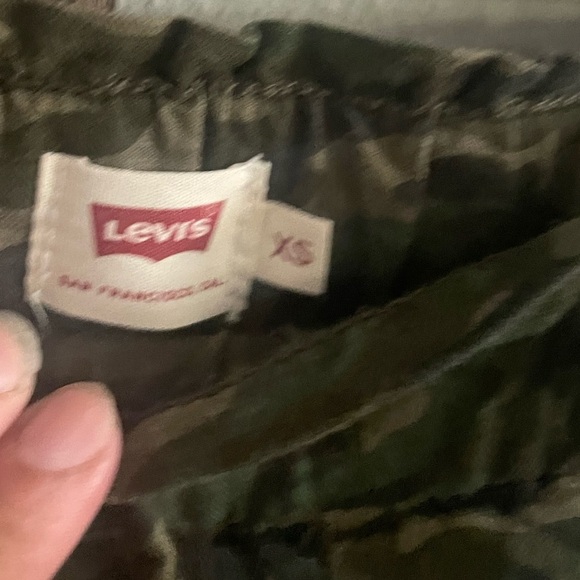 Levi's Strauss Camo Joggers Size XS - Picture 4 of 6